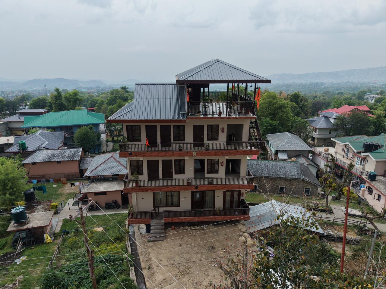 Sukoon Inn Home Stay Entrance Dharamshala